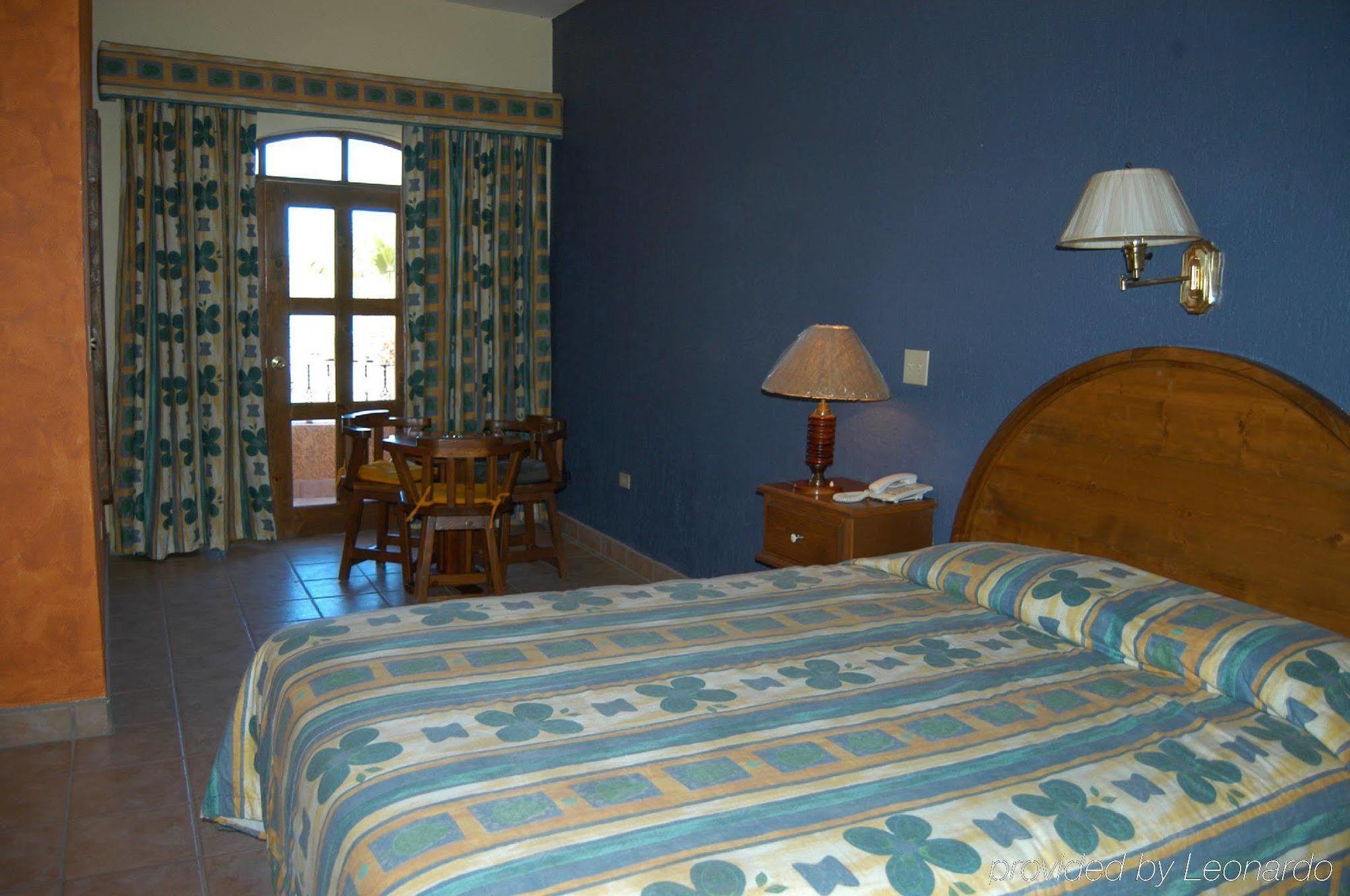 Hacienda Suites Loreto Exterior foto
